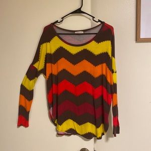 (3/$15)  Beautiful chevron design shirt